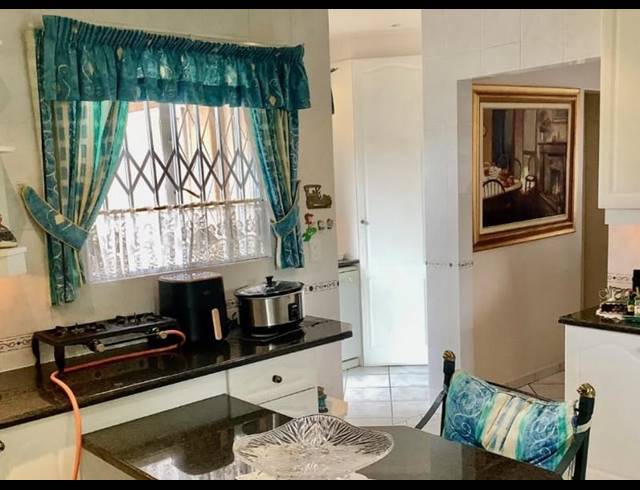 4 BEDROOM HOUSE FOR SALE IN RANDHART